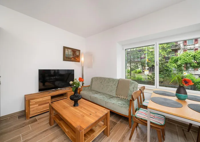 Between Lakes Beatenberg